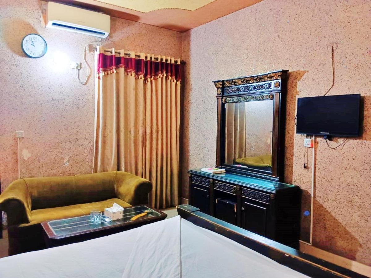 Moon Soon Hotel Лахор Екстериор снимка