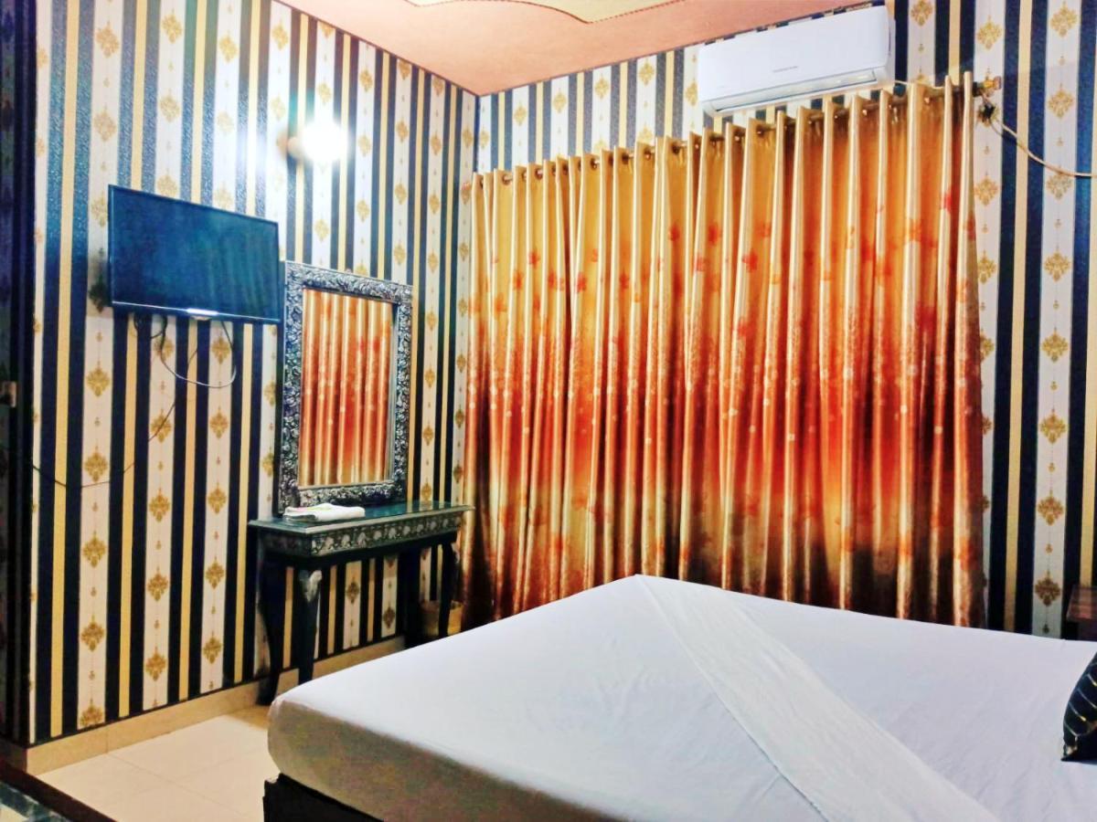 Moon Soon Hotel Лахор Екстериор снимка